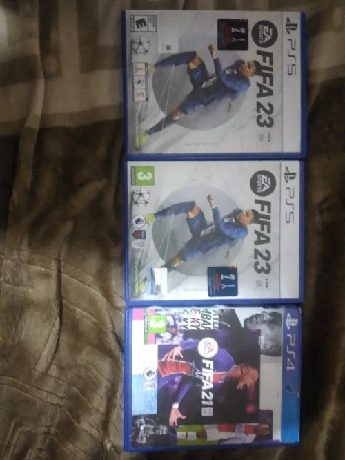 cd ps4 est ps5