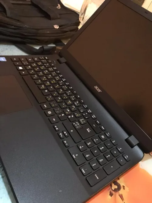 Acer 