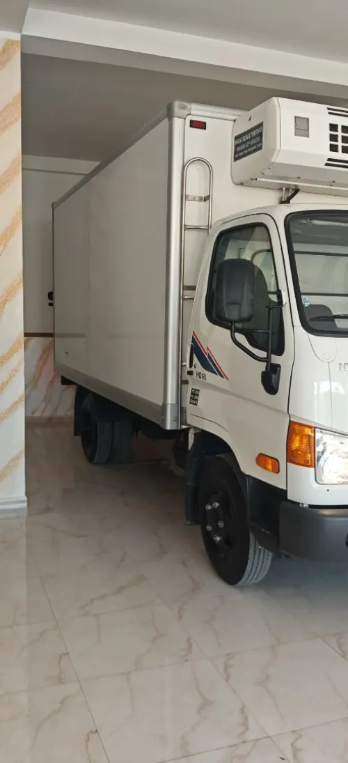 Hyundai frigo HD65 2017