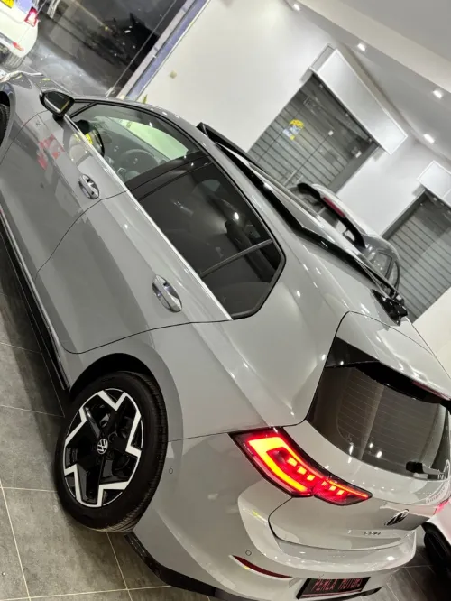 Volkswagen Golf 8 2025 R-Line
