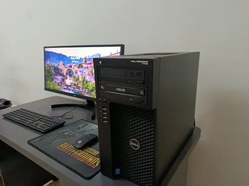 Dell station de travail et écran LG 29"
