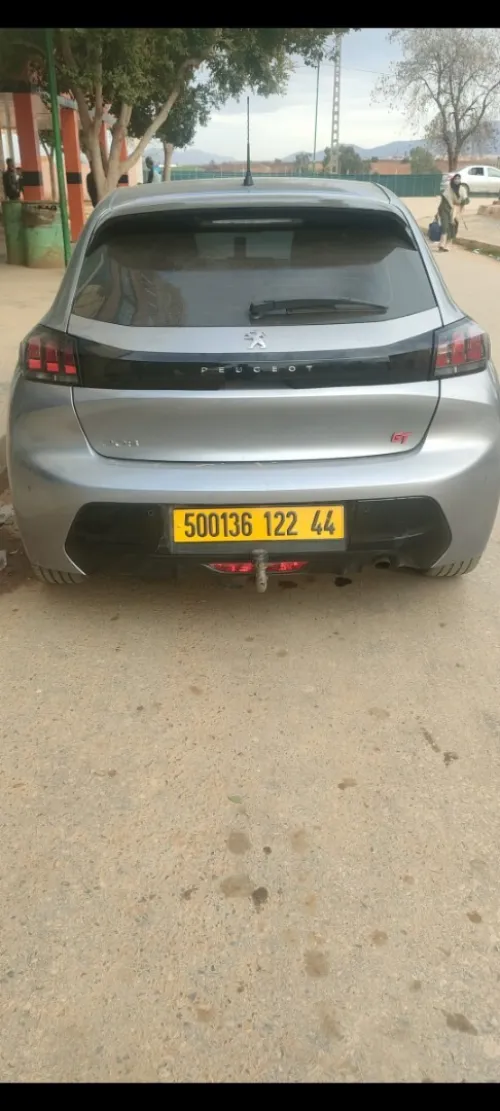 Peugeot 208 2022 Active Facelift