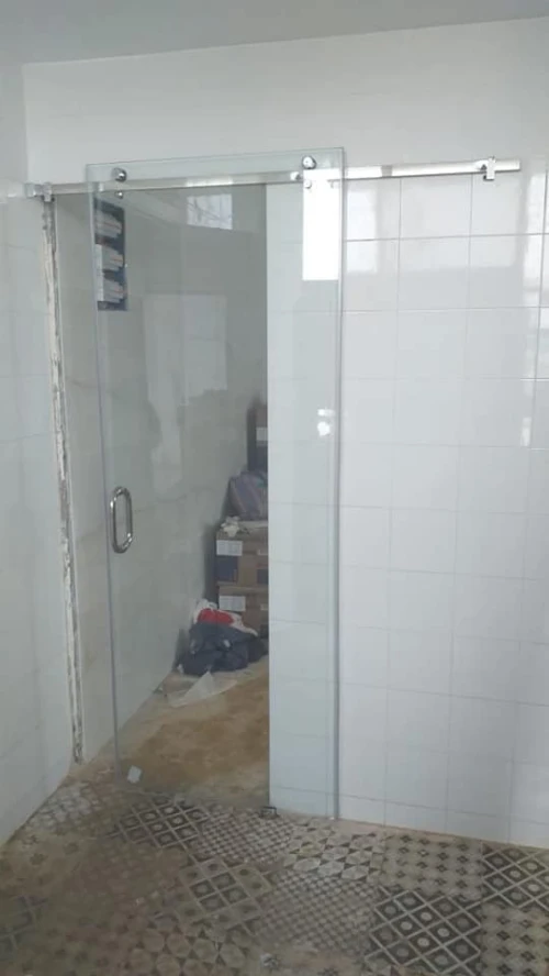 Cabine de douche 
