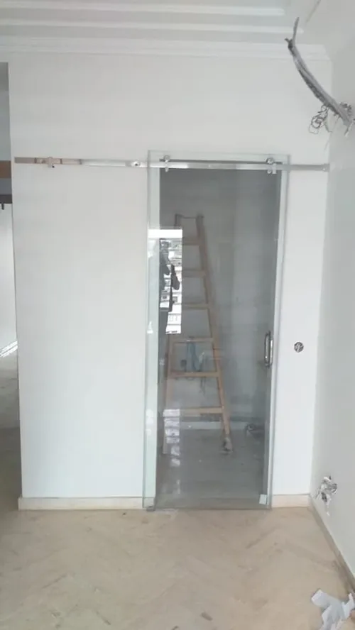 vitrine et porte automatique 