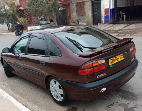 Renault Laguna 1 1995 Laguna 1