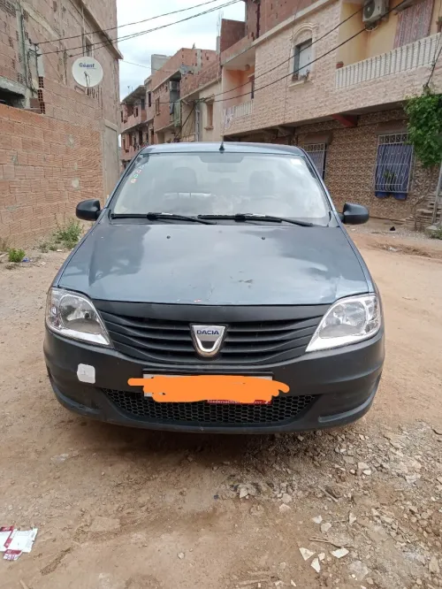 Dacia Logan 2010 Basse