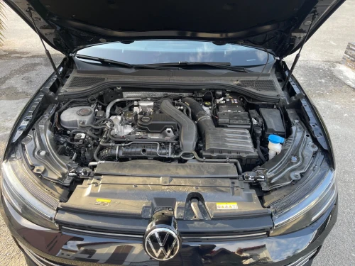 Volkswagen Passat 2025 Pro