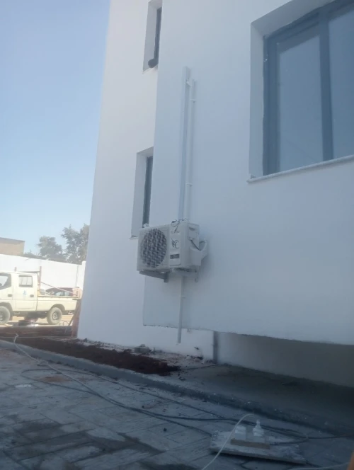 Installation climatiseur réparation climatiseur montage climatiseurs 44