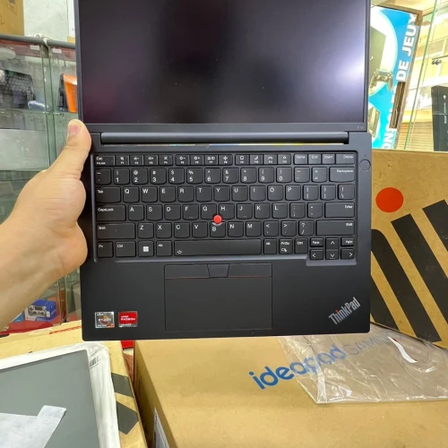 UltraBook Lenovo Thinkpad E14 Gen5  