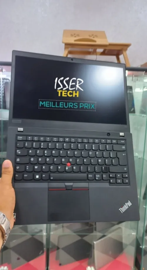 ULTRABOOK LENOVO THINKPAD T14 G1 Intel® Core™ i5  10310U @ 1,70 GHZ - 8GB - 256 GB SSD-14,1" FUL HD 