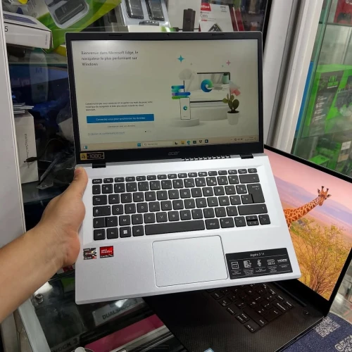 ACER ASPIRE 3 14 RYZEN 5 7250U 8/512 14 POUCE