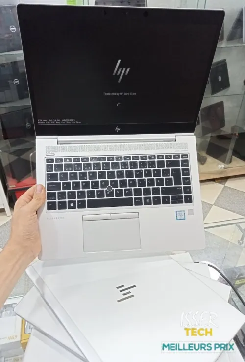 UltraBook HP ELITEBOOK 840 G5 Intel core i7 8650u vpro - 16GB DDR4 - 256 GB SSD - 14,1" FHD 