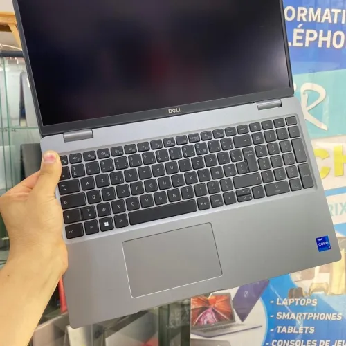 Dell Latitude 5530- Intel Core i7-1265U de 12e génération  