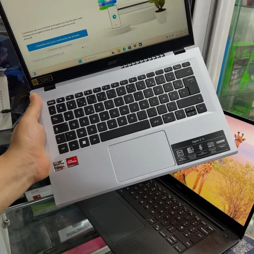 ACER ASPIRE 3 14 RYZEN 5 7250U 8/512 14 POUCE