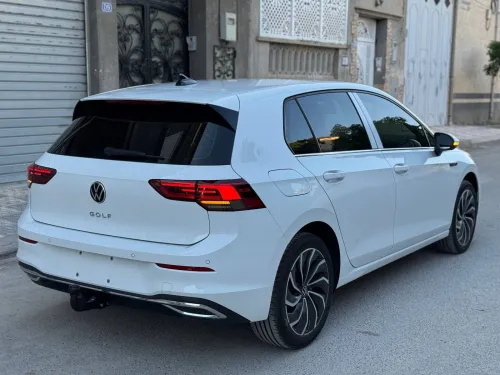 Volkswagen Golf 8 2025 Pro R-line