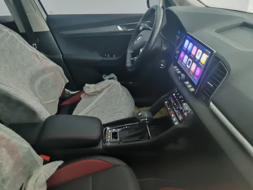 Skoda Karoq 2025 Luxury