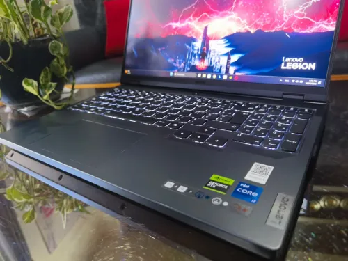 [VENDU] LENOVO LEGION 5 PRO - i7 14700HX - RTX 4060 8Go- Écran QHD 2K 240Hz - RAM 32Go - SSD 1TB-