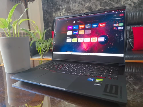 [VENDU] HP OMEN 16 - i9- 13900HX - RTX 4060 8GO - Écran 16 QHD 240Hz - SSD 1To - RAM 16Go 