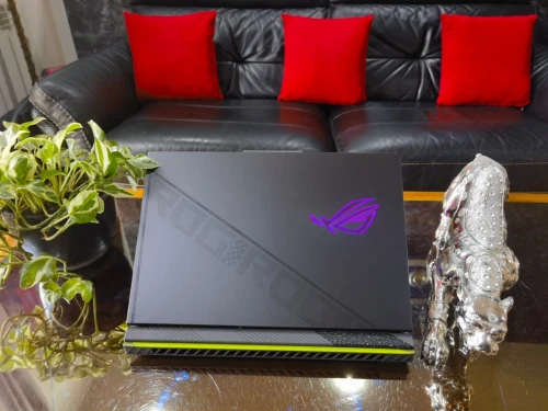 [VENDU] ASUS STRIX G16 - Intel i9 13980HX - RTX 4060 8Go - Ecran 16" QHD+ 240Hz - RAM 32Go - SSD 1TB
