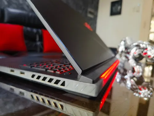 [VENDU] ASUS ROG STRIX G18 - i9 14900HX-RTX 4080 12Go-Écran 18" Mini-LED QHD+ 240Hz-RAM 32Go-SSD 1TB