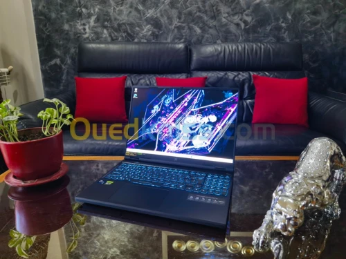 Acer Predator Helios Neo 16 - Intel i9 14900HX - RTX 4070 8Go-Écran 16" QHD 240Hz -RAM 16Go -SSD 1TB