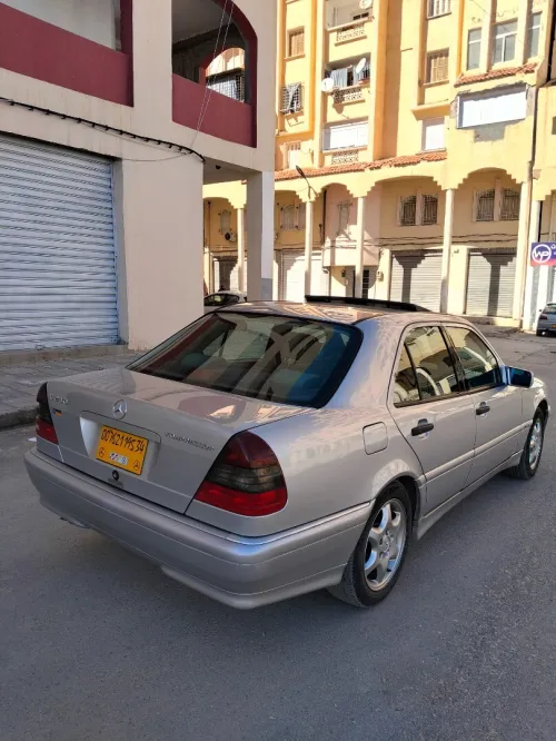 Mercedes Classe C 1995 230 kompresseur