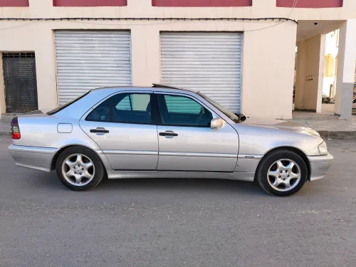 Mercedes Classe C 1995 230 kompresseur