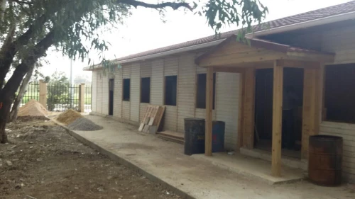SARL AZZOUG ETB TCE entreprise de travaux bâtiment 