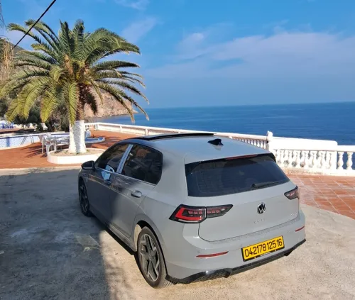 Volkswagen Golf 8 2025 R