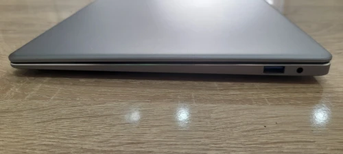 Chuwi lapbook pro N4100 / 8gb / 256gb
