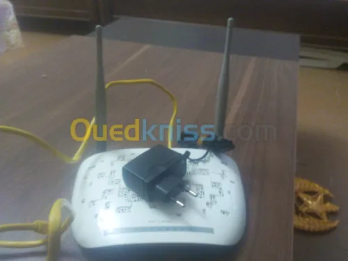 TP-LINK TD-W8961N | Modem Routeur ADSL2+ WiFi N 300 Mbps