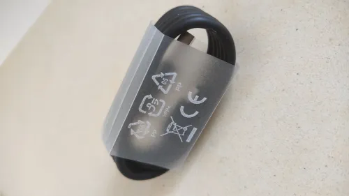 Câble USB 2.0 - USB vers Micro USB Type C - 1 mètre LG Noir DC12WK-G