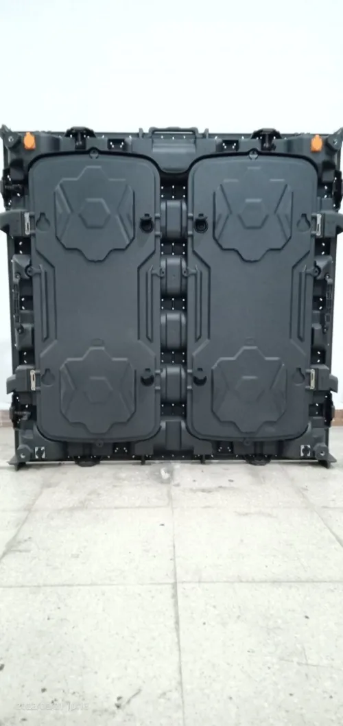 écran géant led extérieur avec cabinet