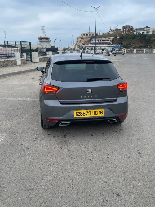 Seat Ibiza 2018 HIGH