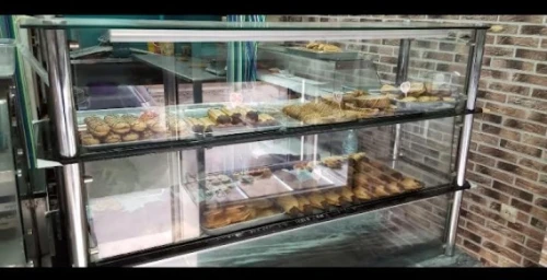 بيع عتاد كامل الحلويات وبريوشار