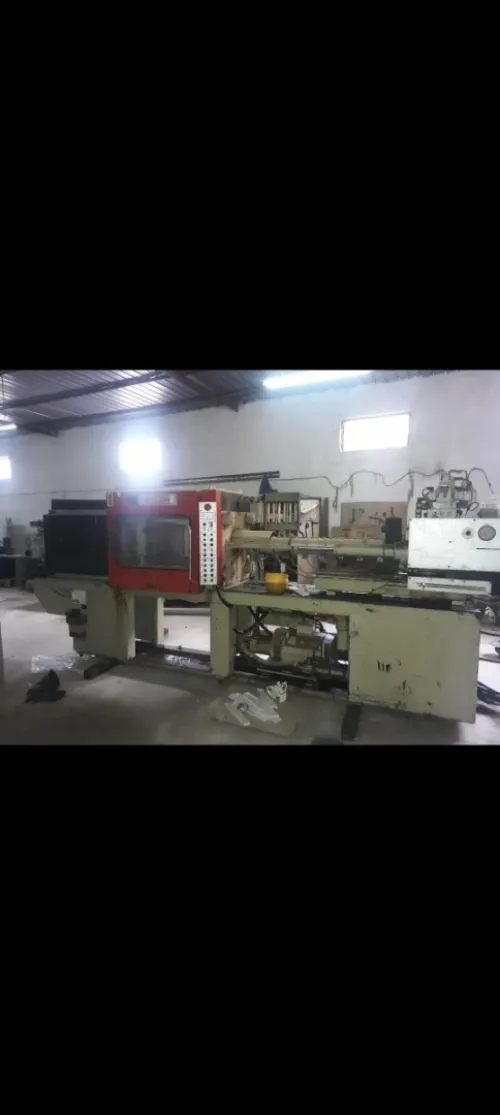 Vende machines injection plastique