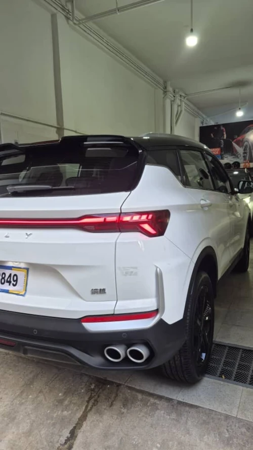 Geely Coolray 2026 1.5 turbo 181 cv