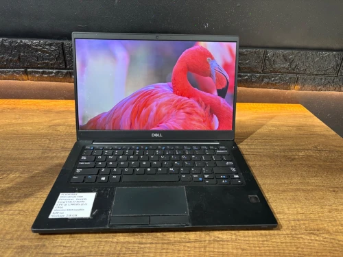 Pc portabl dell latitude 7390