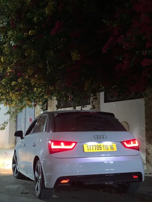Audi A1 Sportback 2015 A1 Sport Back