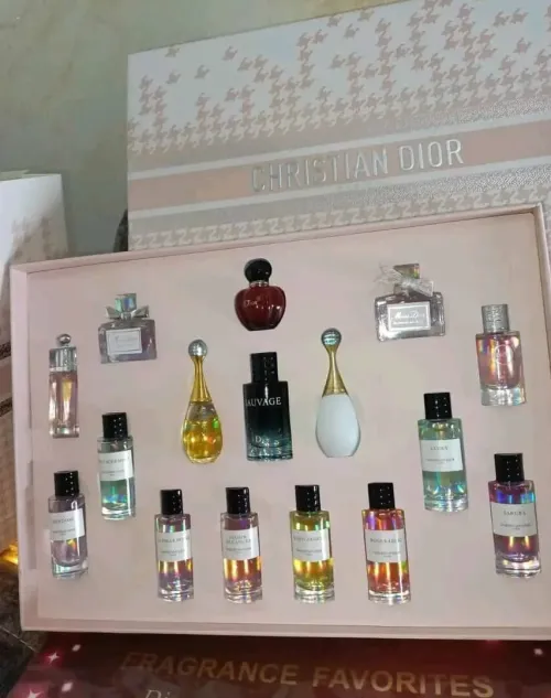 Coffre Christian dior mini parfume