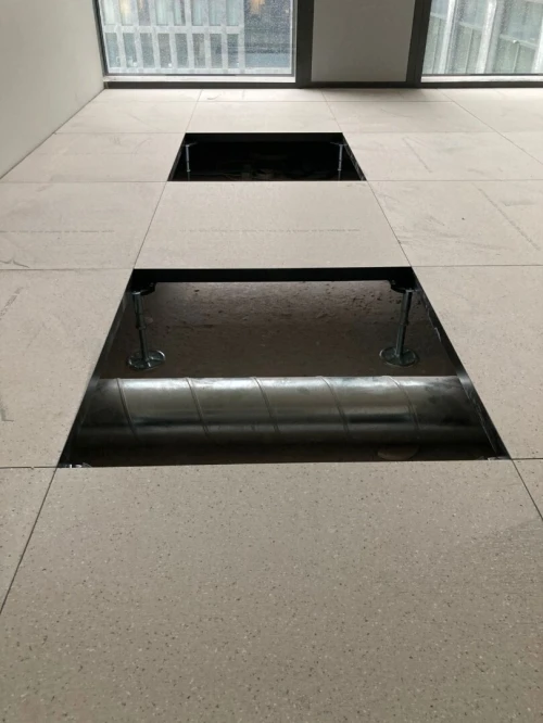 installation professionelle de faux Plancher Technique Surélevé