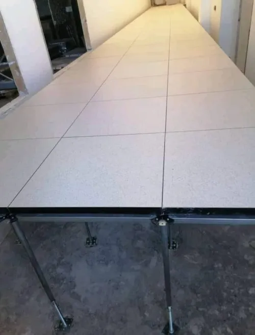 installation professionelle de faux Plancher Technique Surélevé