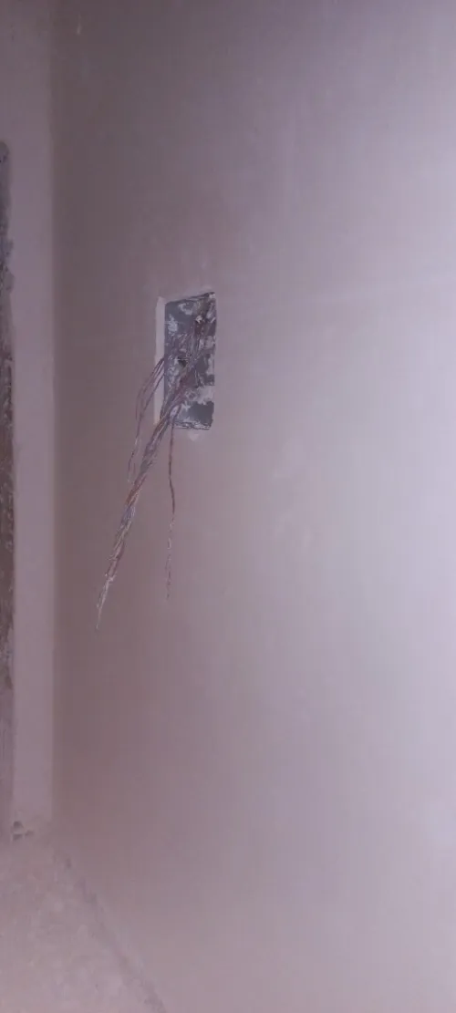 électricien bâtiment domotique (smart home )منازل ذكية) كهربائي)