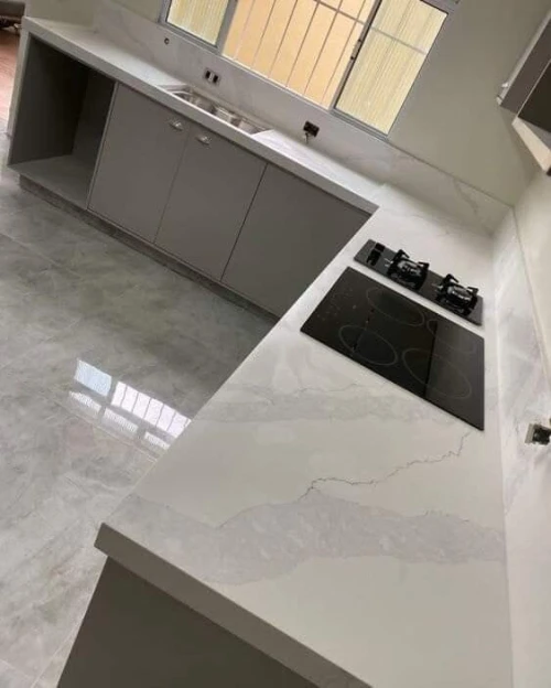 Marbre et Quartz et Granite