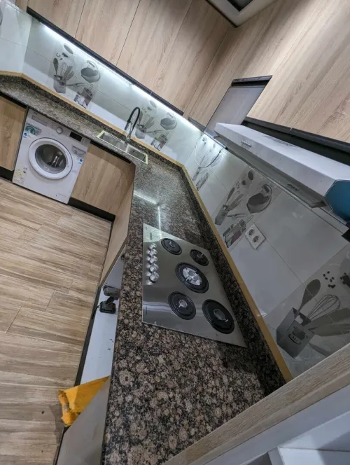 Quartz et Granite e Marbre