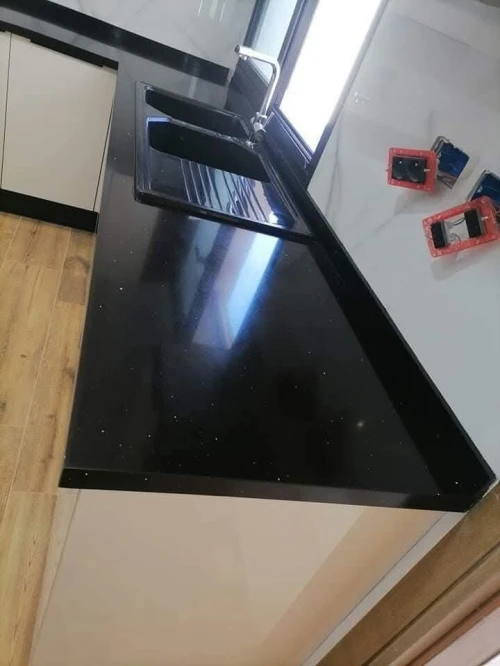 Quartz et Granite e Marbre