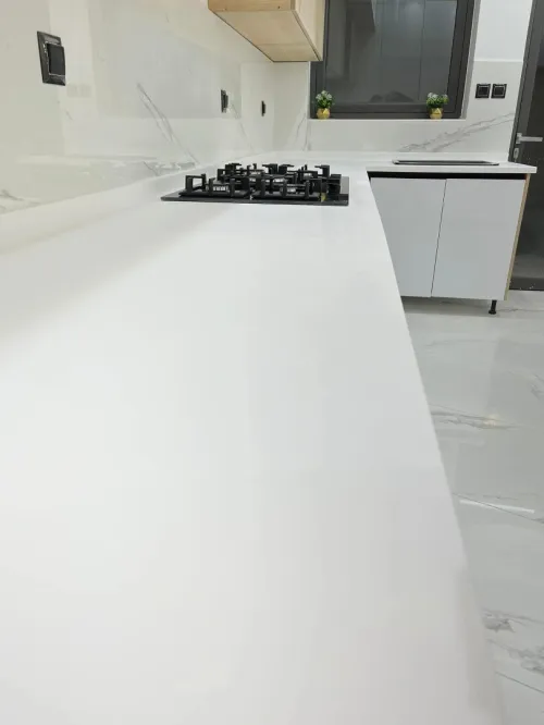 Quartz et Granite e Marbre