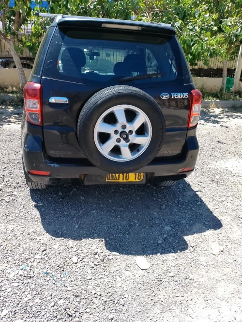 Daihatsu Terios 4*4 2010 Dz