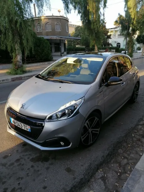 Peugeot 208 2018 GT Line