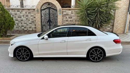 Mercedes Classe E 2014 Technologie +